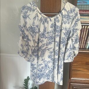 Women's White & Blue Floral Off-Shoulder Blouse